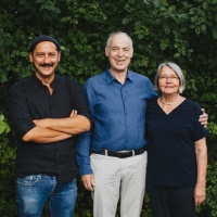 David, Georg and Brigitte Kremer lead the company, Image: Kremer Pigmente 