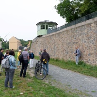Hike along the flood protection system in Grimma with mayor Matthias Berger