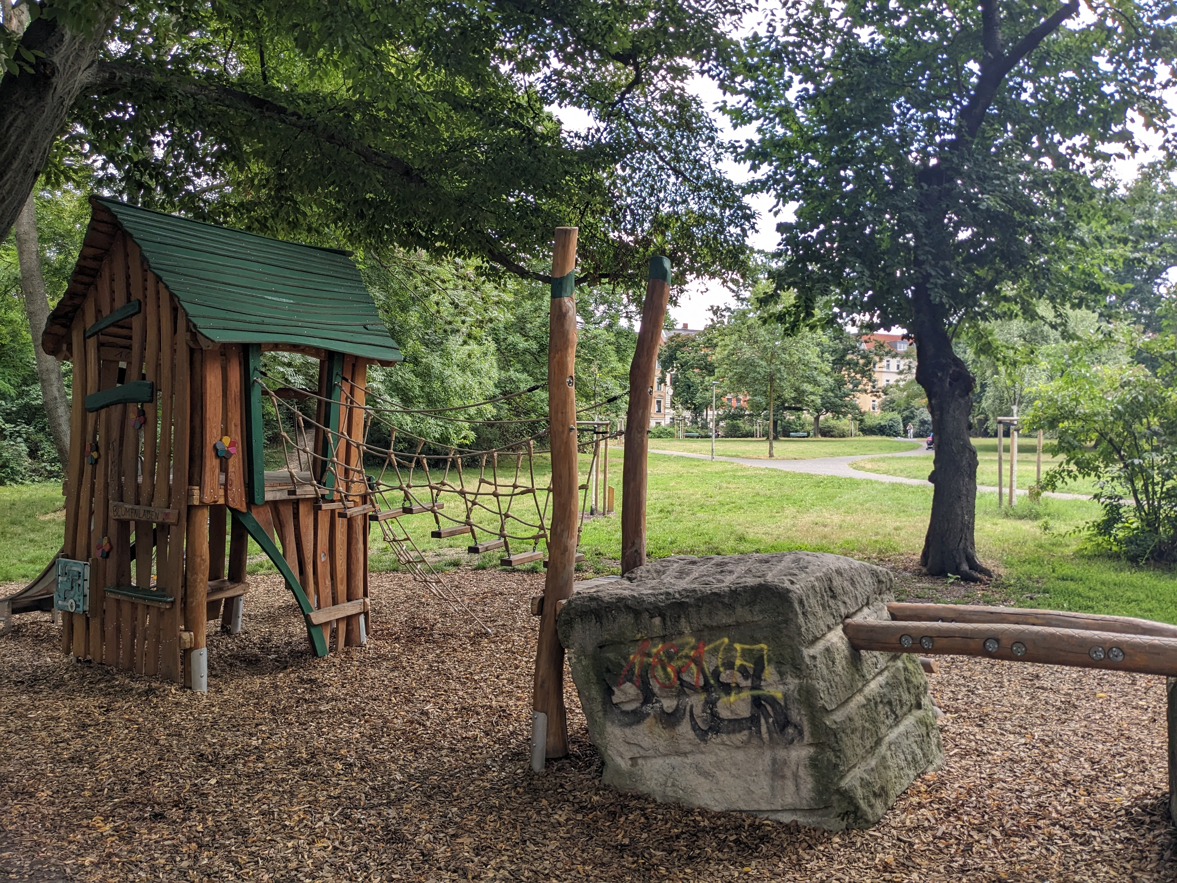 Blick in den Güntz-Park Blick in den Güntz-Park