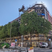 The Schrader-House - in close proximity to park and campus - functions as high school nowadays